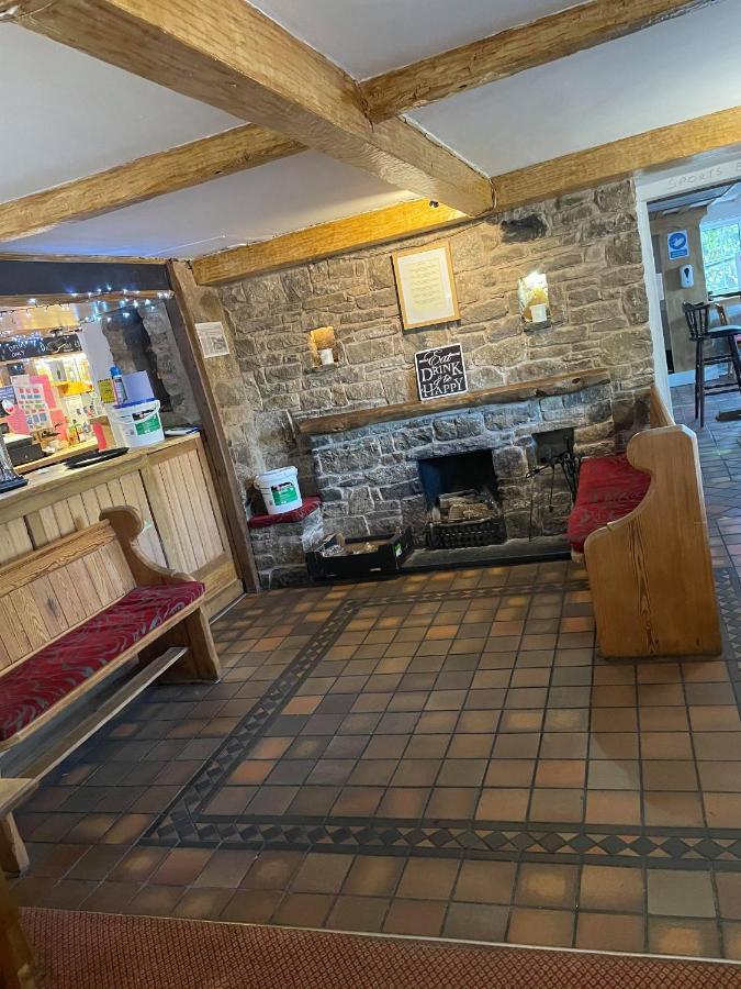 The Glan Yr Afon Inn Холівелл Екстер'єр фото