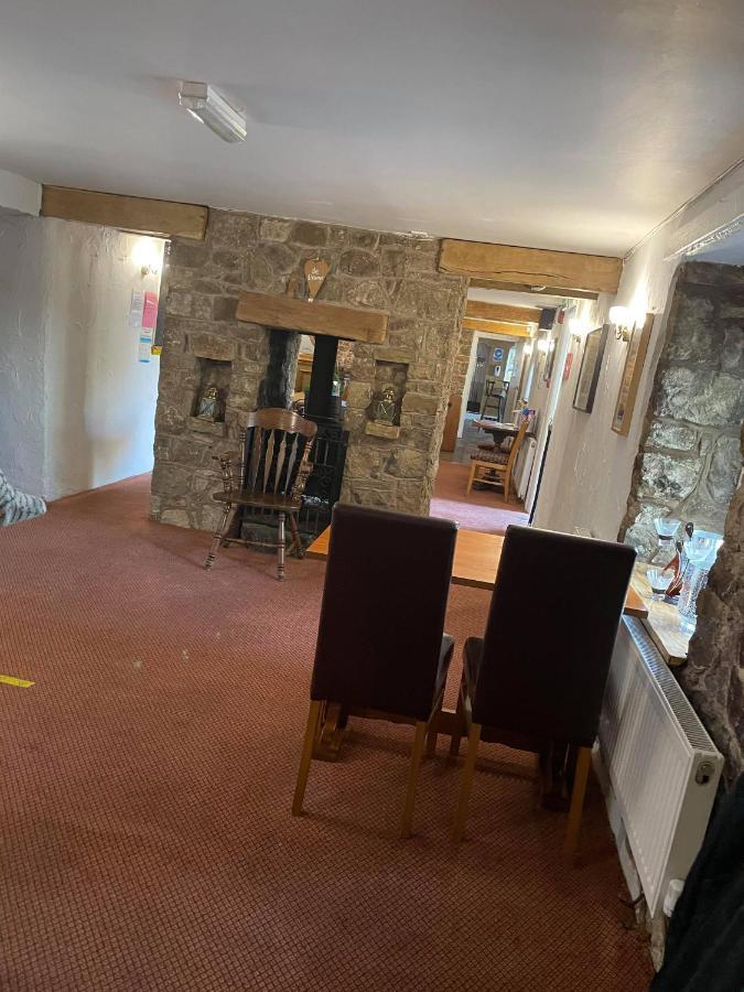 The Glan Yr Afon Inn Холівелл Екстер'єр фото