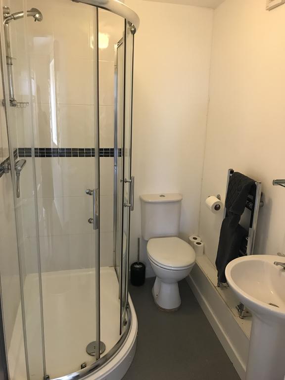 The Glan Yr Afon Inn Холівелл Екстер'єр фото